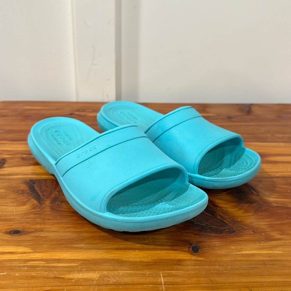 Crocs Comfort Turquoise Blue Slides